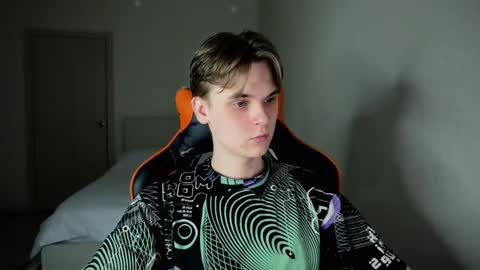 Snapshot of lucas_dany chatting on March 10, 8:12 pm Lucas Gill online show from March 10, 8:12 pm