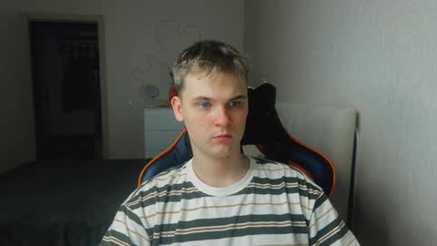 Snapshot of lucas_dany chatting on September 23, 2:58 am Lucas Gill online show from September 23, 2:58 am