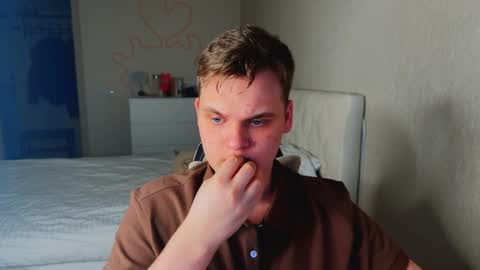 Lucas Gill online show from January 11, 3:39 pm