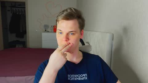 Lucas Gill online show from March 17, 12:59 am