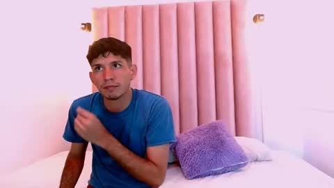 lucas_dream online show from June 7, 1:26 pm