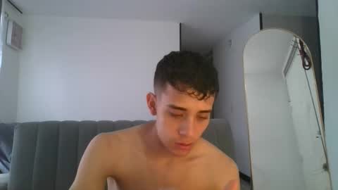 Lucas online show from April 23, 10:12 pm