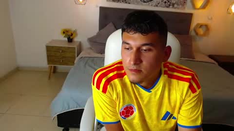 lucas morenty online show from July 3, 8:48 pm