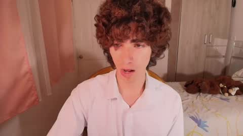 lucas_xo online show from November 7, 1:27 am