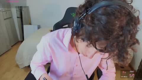 lucas_xo online show from February 14, 7:38 am