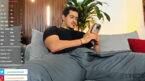 LUCA SANTOS online show from June 19, 4:39 am
