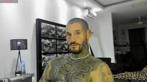 Snapshot of lucasexclusive chatting on December 14, 9:07 am lucasexclusive online show from December 14, 9:07 am