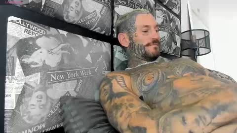 Snapshot of lucasexclusive chatting on January 31, 4:36 am lucasexclusive online show from January 31, 4:36 am