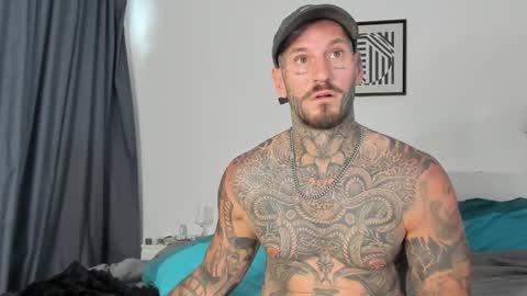 Snapshot of lucasexclusive chatting on February 14, 4:09 am lucasexclusive online show from February 14, 4:09 am