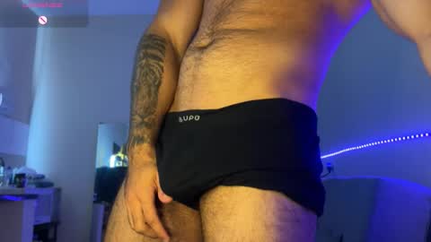 Snapshot of lucasfit24 chatting on December 18, 2:23 pm lucasfit24 online show from December 18, 2:23 pm