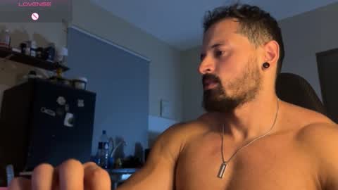 Snapshot of lucasfit24 chatting on January 13, 12:27 am lucasfit24 online show from January 13, 12:27 am