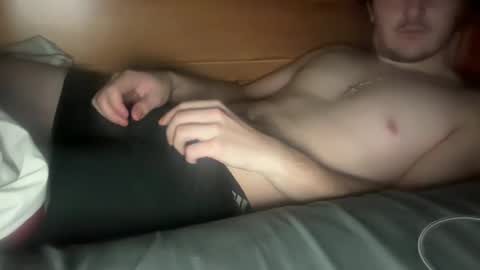 Snapshot of lucasmith2029 chatting on January 2, 8:06 am Lucas Smith online show from January 2, 8:06 am