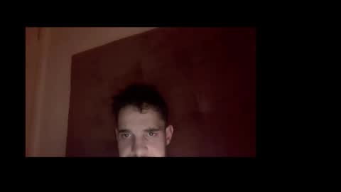 Snapshot of lucasray20 chatting on February 6, 9:34 am lucasray online show from February 6, 9:34 am