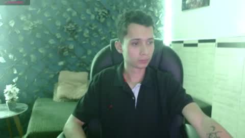 LucassSmith11 online show from December 14, 11:26 am