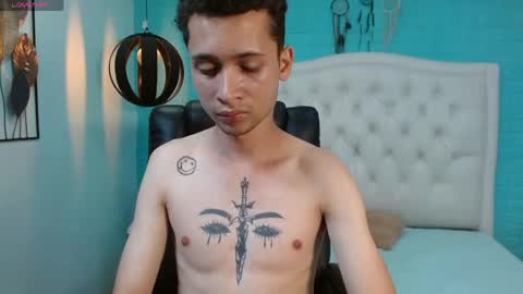 LucassSmith11 online show from April 27, 8:51 pm