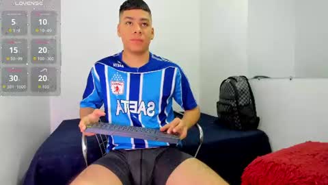 LUCAS TORREZ online show from June 28, 9:32 pm