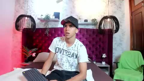 Lucca Moreti online show from June 20, 3:53 am