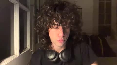 Snapshot of luccafarfalla chatting on November 19, 2:11 am lucca online show from November 19, 2:11 am