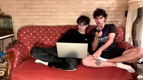 Snapshot of luccafarfalla chatting on April 5, 2:42 am lucca online show from April 5, 2:42 am