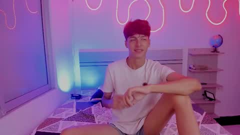 Luccas Ferreira online show from November 25, 7:03 pm