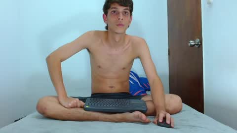 LUCHO HOT  online show from May 30, 11:35 pm