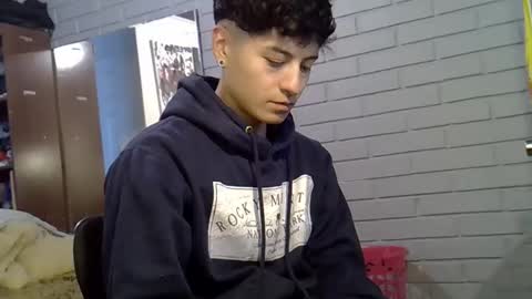 Felipe online show from April 25, 1:52 pm