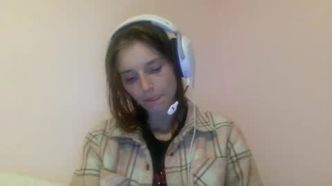 Luci Layne online show from July 15, 3:34 am