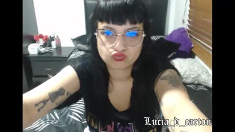 Snapshot of lucia_d_carton chatting on February 4, 4:05 am Lulu DCarton online show from February 4, 4:05 am