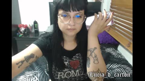 Snapshot of lucia_d_carton chatting on February 10, 3:35 am Lulu DCarton online show from February 10, 3:35 am