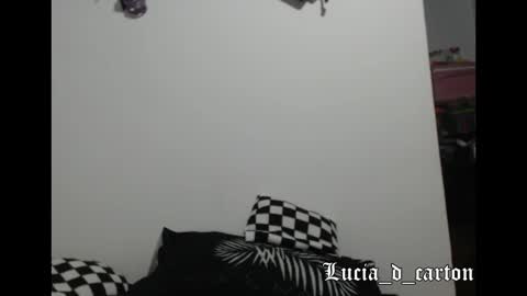 Snapshot of lucia_d_carton chatting on October 30, 5:20 am Lulu DCarton online show from October 30, 5:20 am