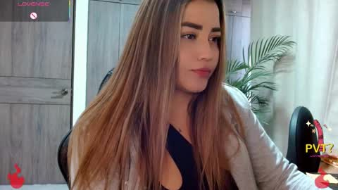 lucia star  online show from February 10, 12:20 pm