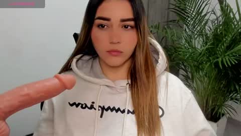 lucia star  online show from July 31, 3:28 am