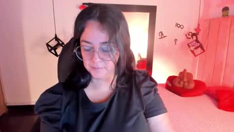 Lucia Vonne online show from October 19, 9:04 pm