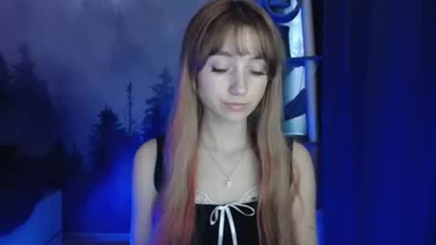 Snapshot of luciacam20 chatting on January 10, 1:20 pm Lucy online show from January 10, 1:20 pm