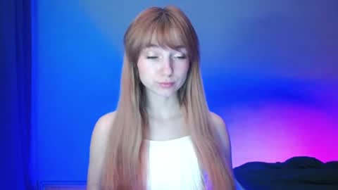 Snapshot of luciacam20 chatting on January 12, 7:10 pm Lucy online show from January 12, 7:10 pm