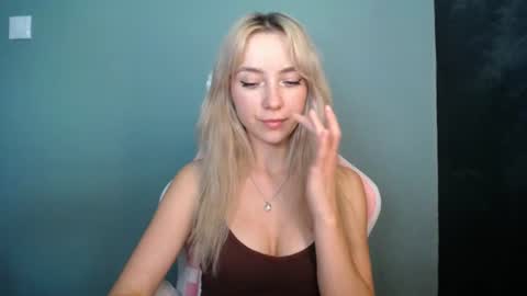 Lucy online show from June 23, 12:36 pm