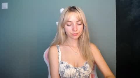 Lucy online show from June 26, 12:31 pm