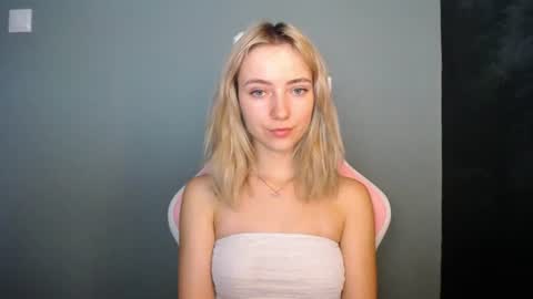 Lucy online show from July 7, 6:47 am