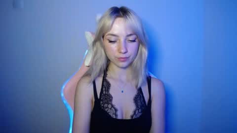Lucy online show from July 18, 7:17 pm