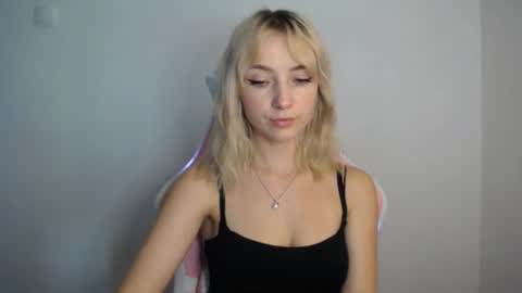 Lucy online show from July 20, 12:29 pm