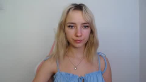 Lucy online show from July 25, 7:06 am