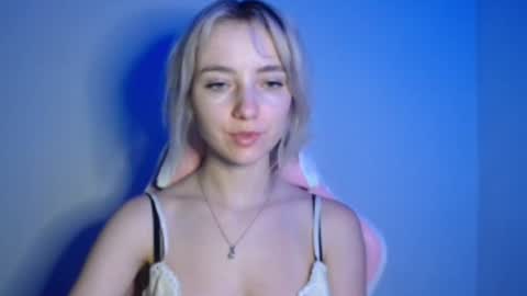 Lucy online show from July 27, 6:37 pm