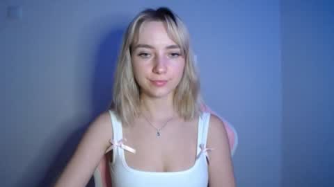 Lucy online show from July 31, 6:29 pm