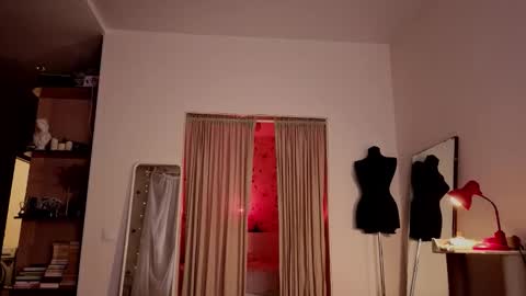 Lucia online show from January 14, 5:29 pm