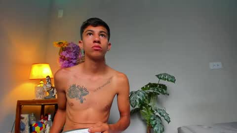Snapshot of lucian_davii chatting on June 3, 1:46 pm Pirulo online show from June 3, 1:46 pm