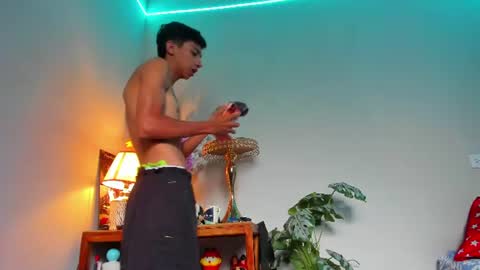 Snapshot of lucian_davii chatting on June 16, 2:09 pm Pirulo online show from June 16, 2:09 pm
