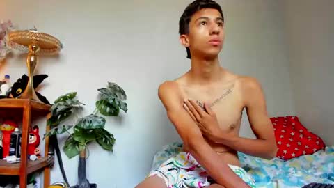 Snapshot of lucian_davii chatting on July 15, 1:16 pm Pirulo online show from July 15, 1:16 pm