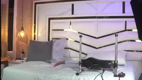 Snapshot of luciana_agudelo chatting on June 14, 2:24 am luciana_agudelo online show from June 14, 2:24 am