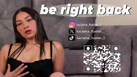 Snapshot of luciana_fuster18 chatting on June 15, 1:19 am Luciana online show from June 15, 1:19 am