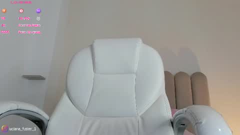 Snapshot of luciana_fuster18 chatting on June 27, 12:22 pm Luciana online show from June 27, 12:22 pm